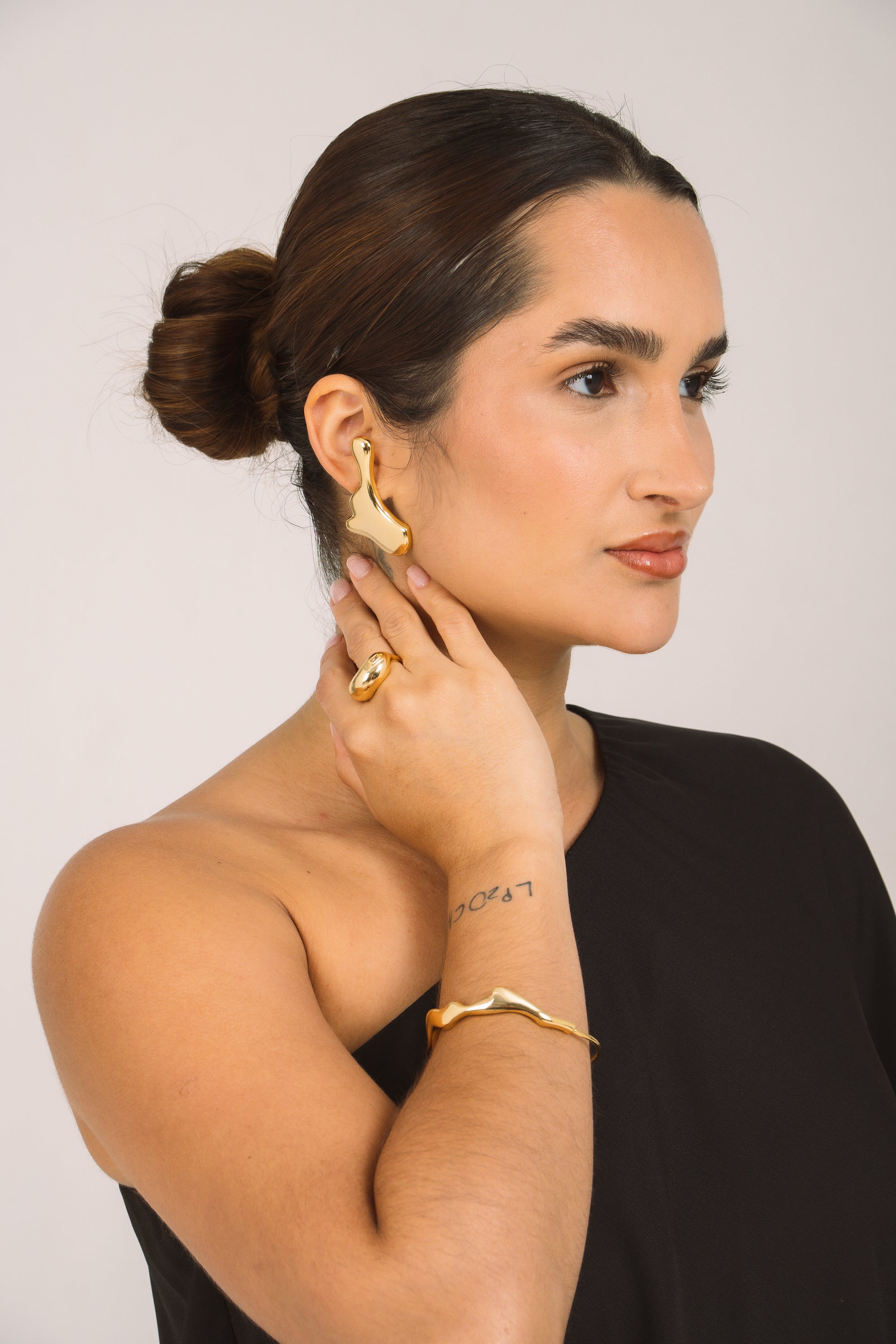 Conjunto Ondas Orgânicas Dourado