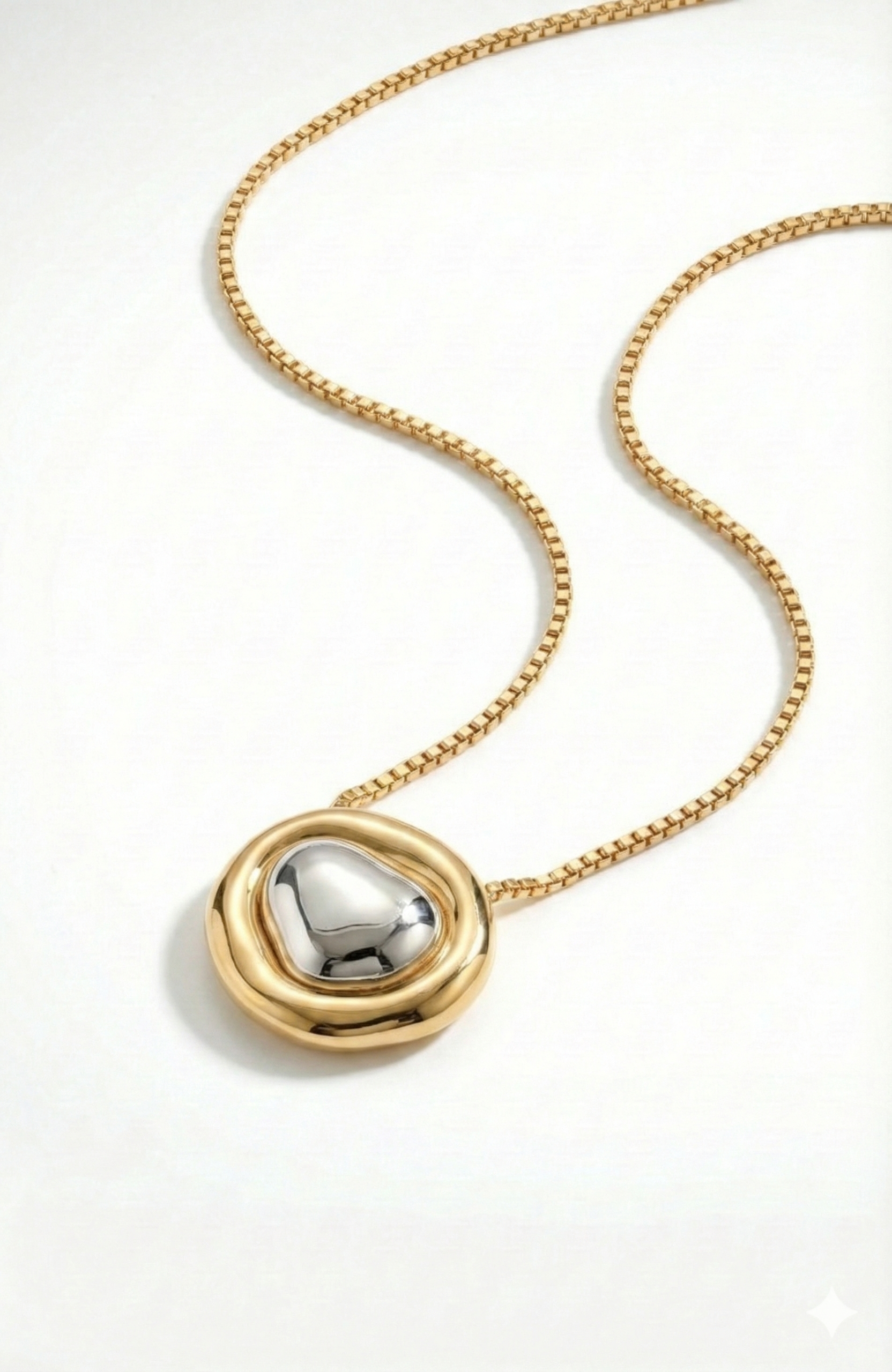 Colar Medalha Pequeno