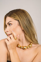 Conjunto Vazado Orgânico Dourado